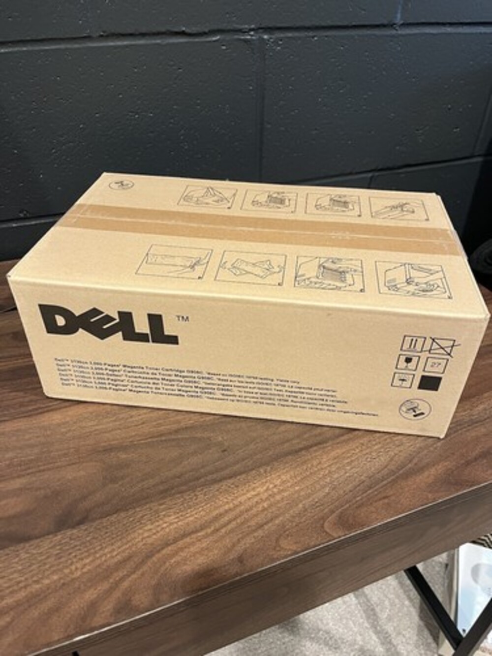 New Sealed Box Genuine OEM Dell G908C Magenta Toner New, Sealed Box, Genuine OEM